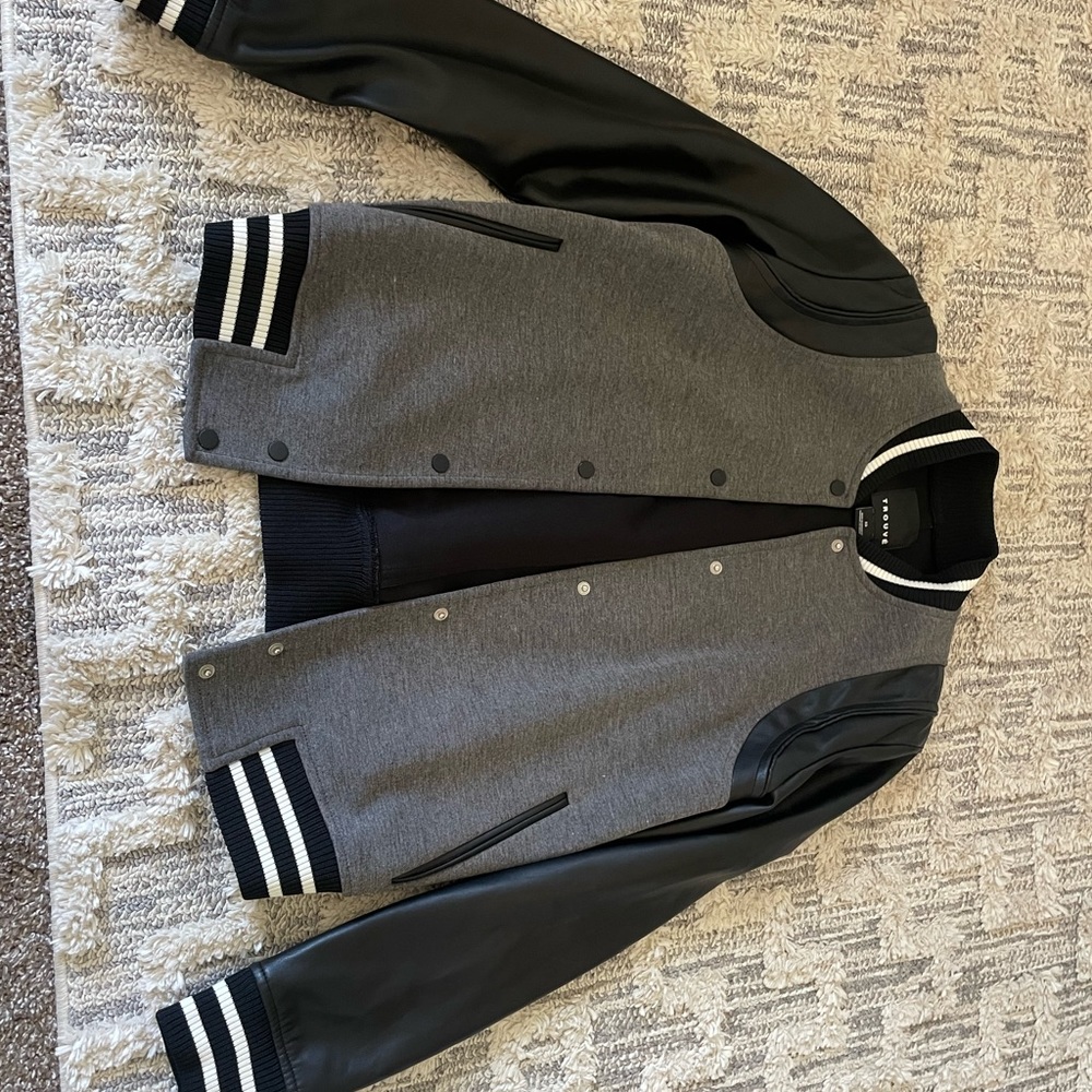 TROUVÉ LEATHER JACKET